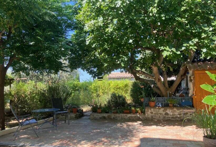 بنسيون Cadierecevenne