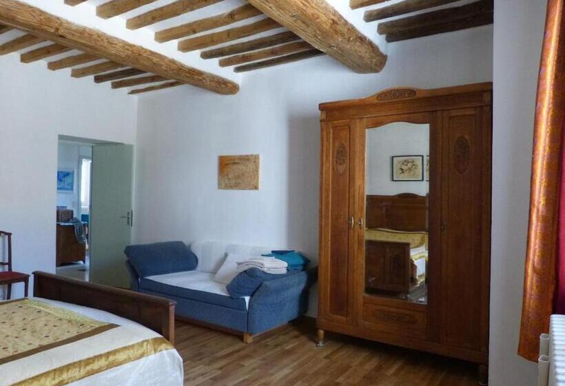 بنسيون Cadierecevenne