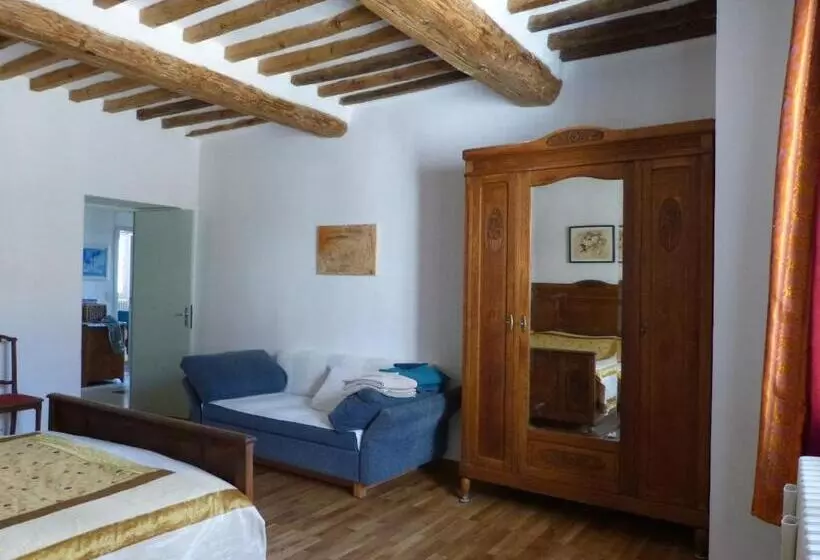 Majatalo Cadierecevenne