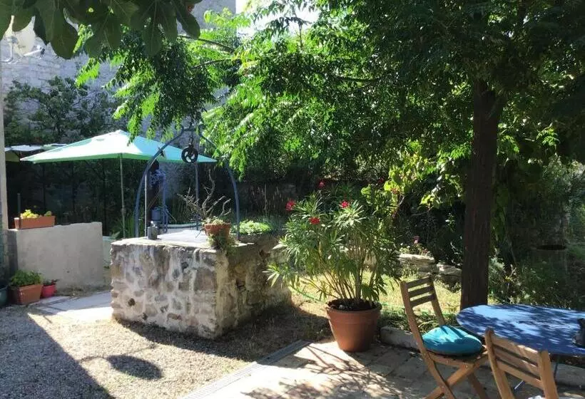 Majatalo Cadierecevenne