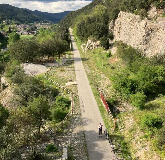 بنسيون Cadierecevenne