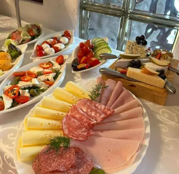 پانسیون Club Villa