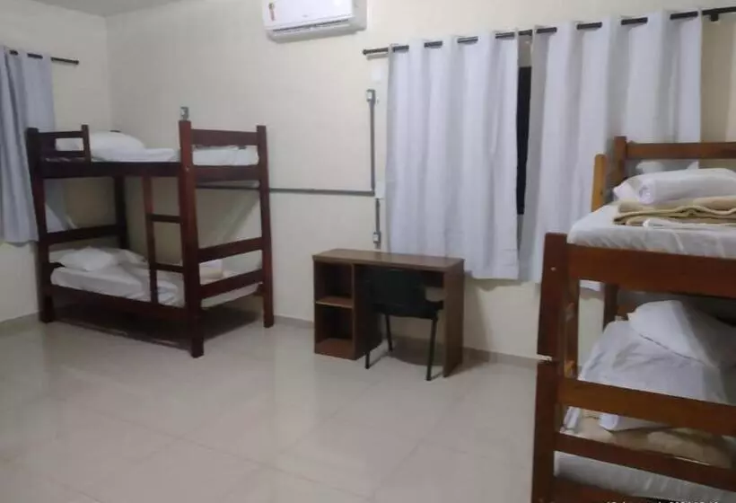 ペンション Goiânia Hostel