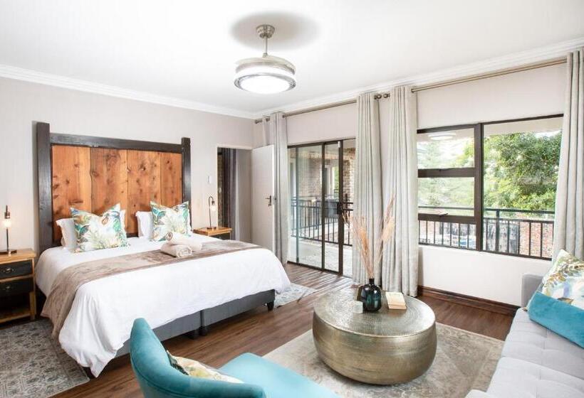 פנסיון Guesthouse Fort Knox