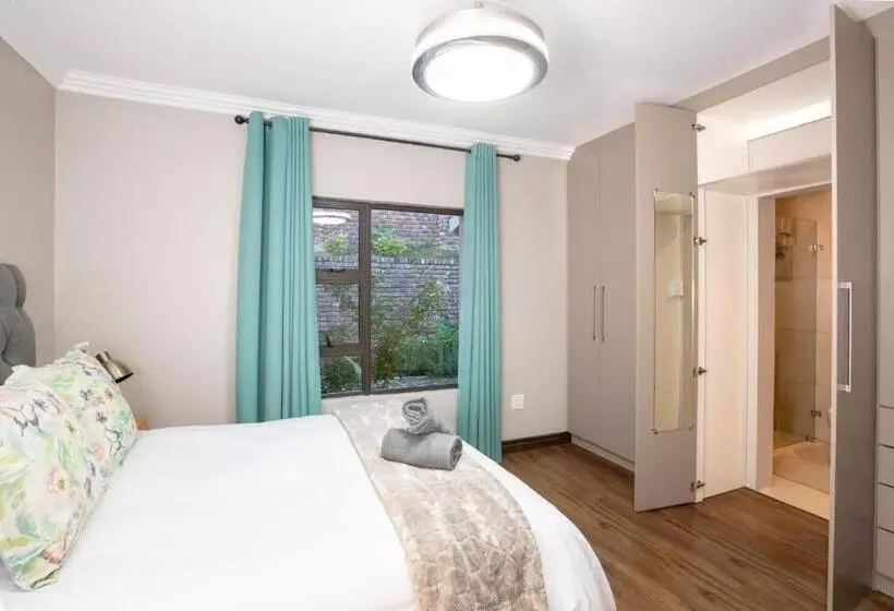 Majatalo Guesthouse Fort Knox