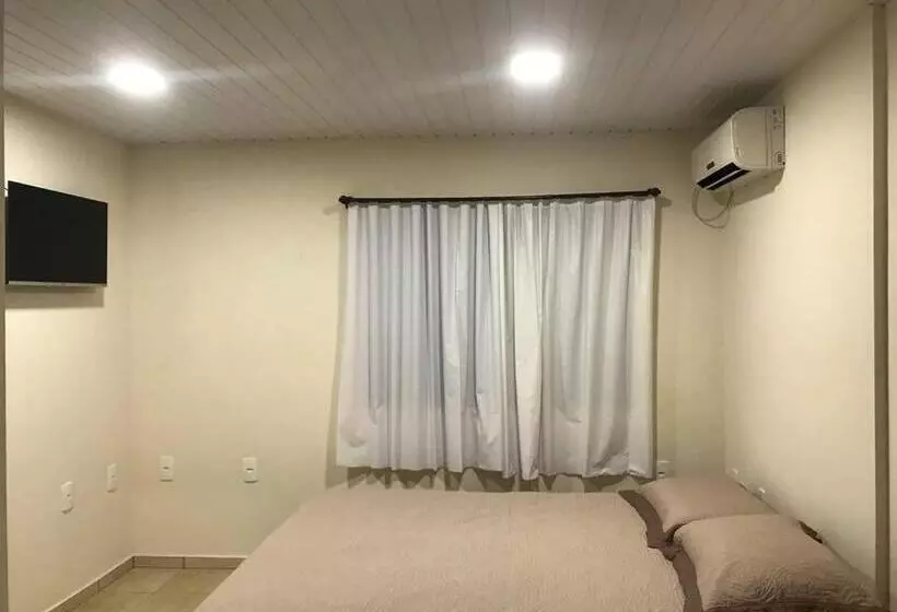 ペンション Microcasa Completa No Centro