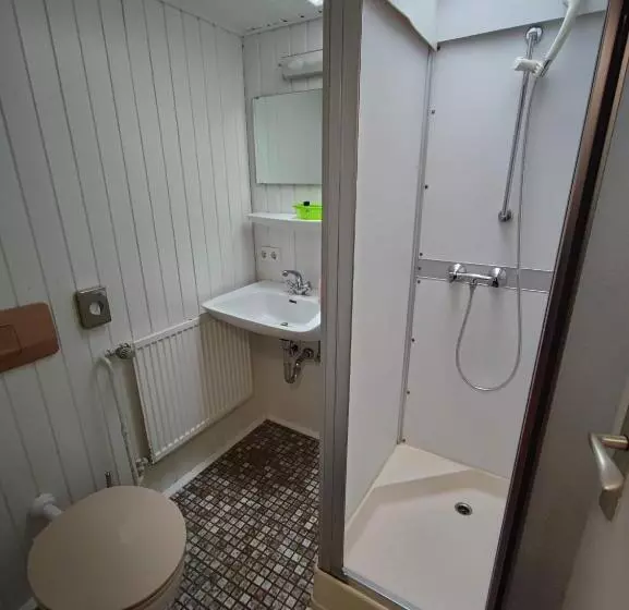 Majatalo Room In Guest Room   Single Room With Shared Bathroom And Kitchen In Forbach