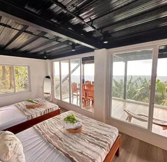 ペンション Veronica View Guesthouse