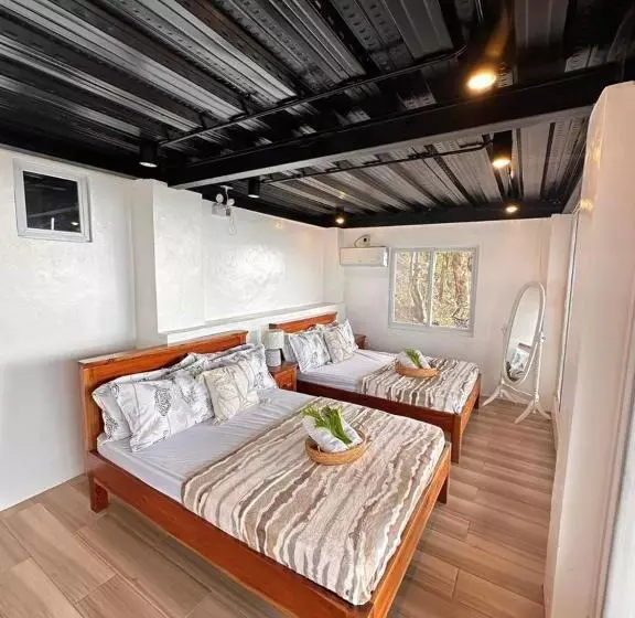 ペンション Veronica View Guesthouse