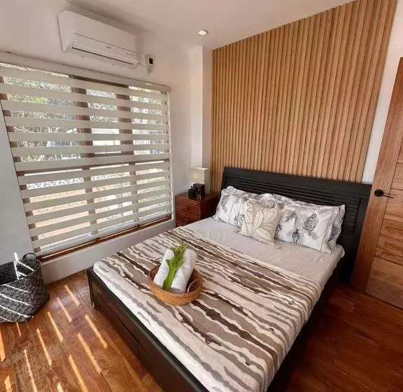 ペンション Veronica View Guesthouse