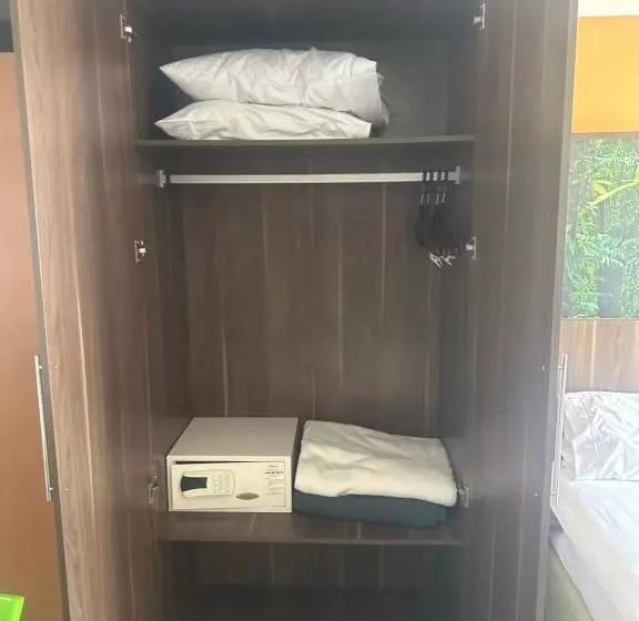Flat Suite Morador Hotel 702