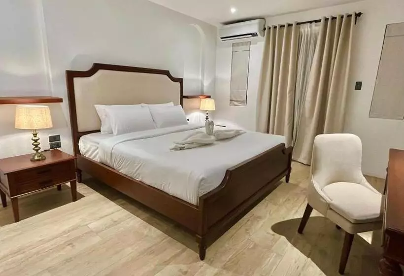تختخواب و صبحانه Mija Casita