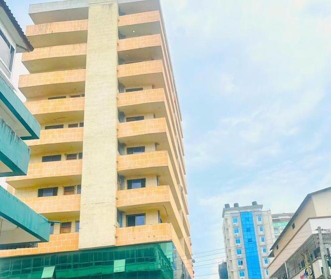 تختخواب و صبحانه The Central Heartbeat Haven Intercity