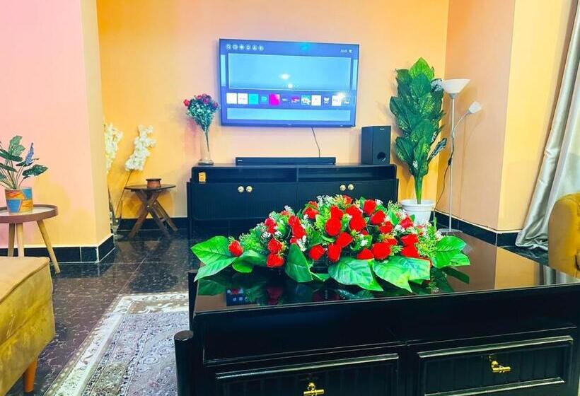 تختخواب و صبحانه The Central Heartbeat Haven Intercity