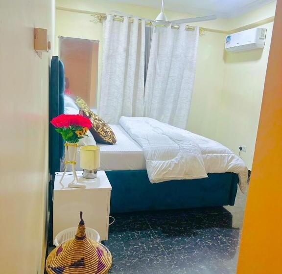 تختخواب و صبحانه The Central Heartbeat Haven Intercity