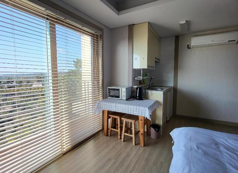 Hotel 글라글라펜션gllaglla