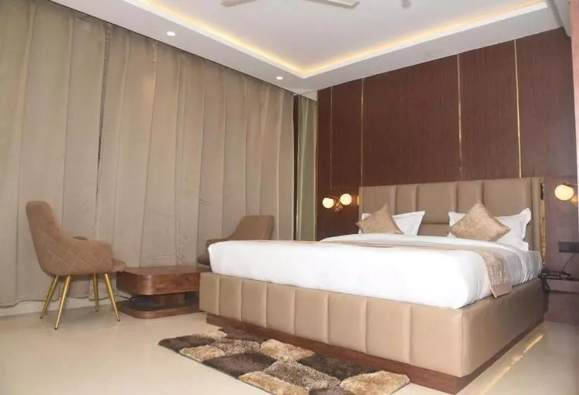Hotelli Lawang Signage