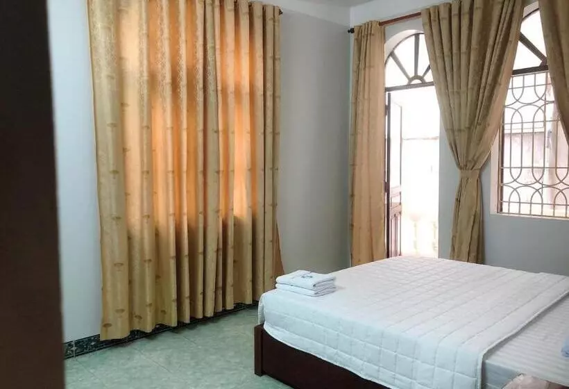 هتل Nam Sơn Tân Dương