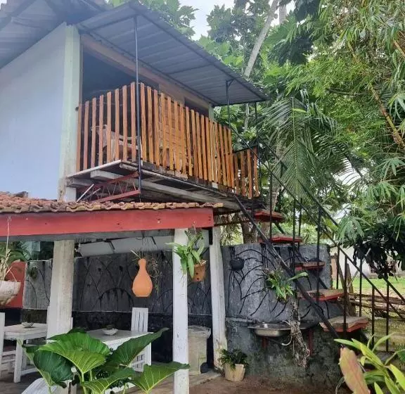 Hotel River Paradise
