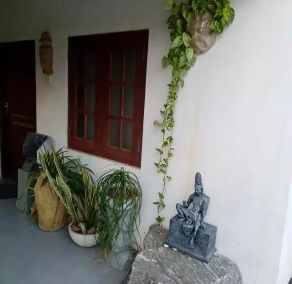 Hotel River Paradise