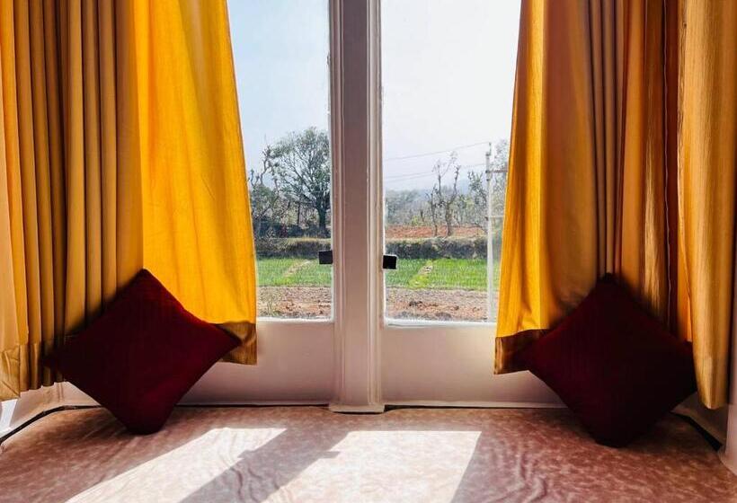 בית מלון כפרי The Hamirgarh Palace