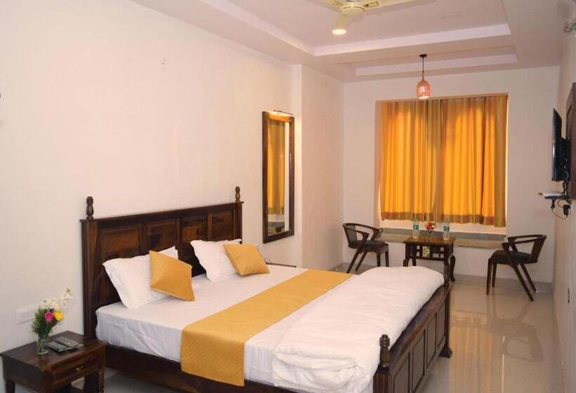 בית מלון כפרי The Hamirgarh Palace