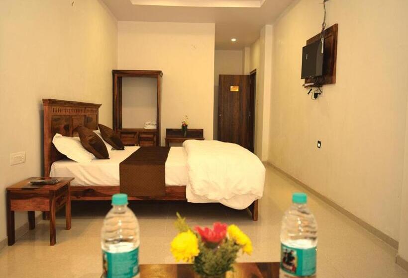 בית מלון כפרי The Hamirgarh Palace