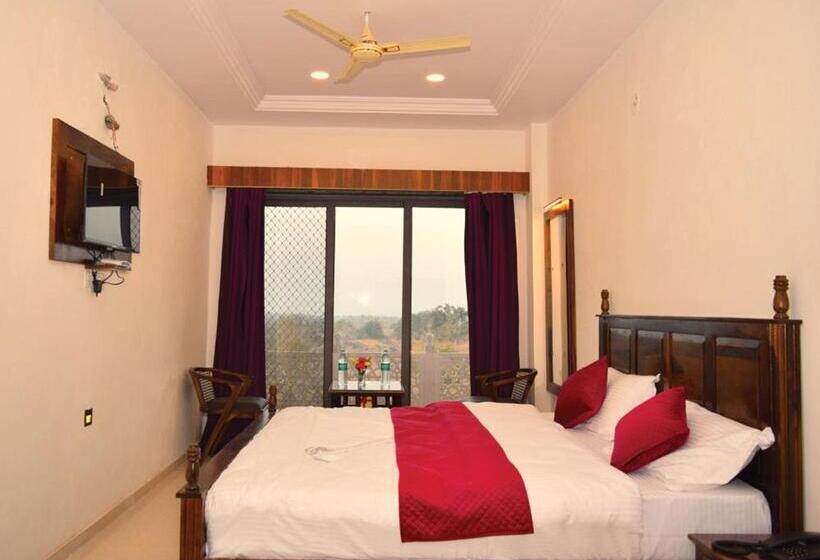 בית מלון כפרי The Hamirgarh Palace