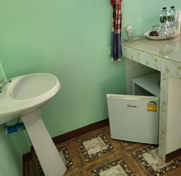 פנסיון Vanessa Guest House