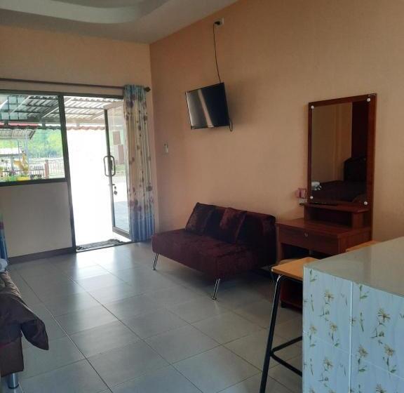 פנסיון Vanessa Guest House