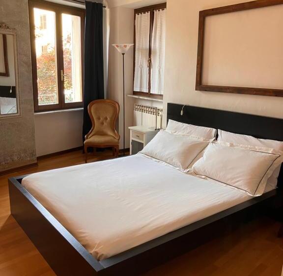 פנסיון Villa Dina