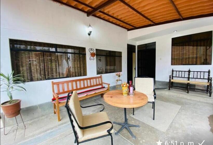 Albreth   Hotel Bungalows