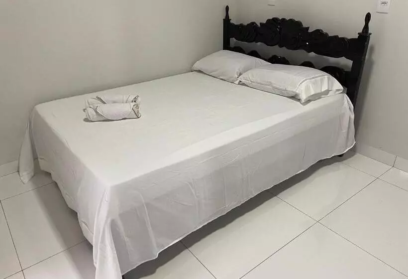 ベッドアンドブレックファースト Cama & Café Parecis