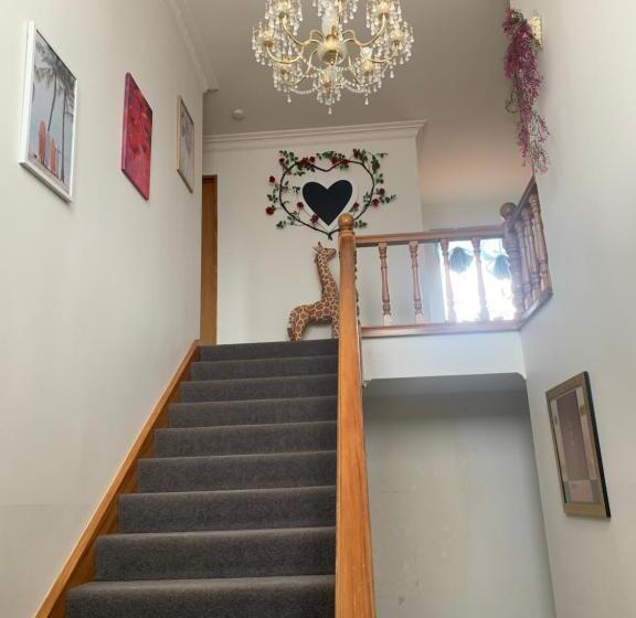 Bed and Breakfast Riverdale Cozy Nest