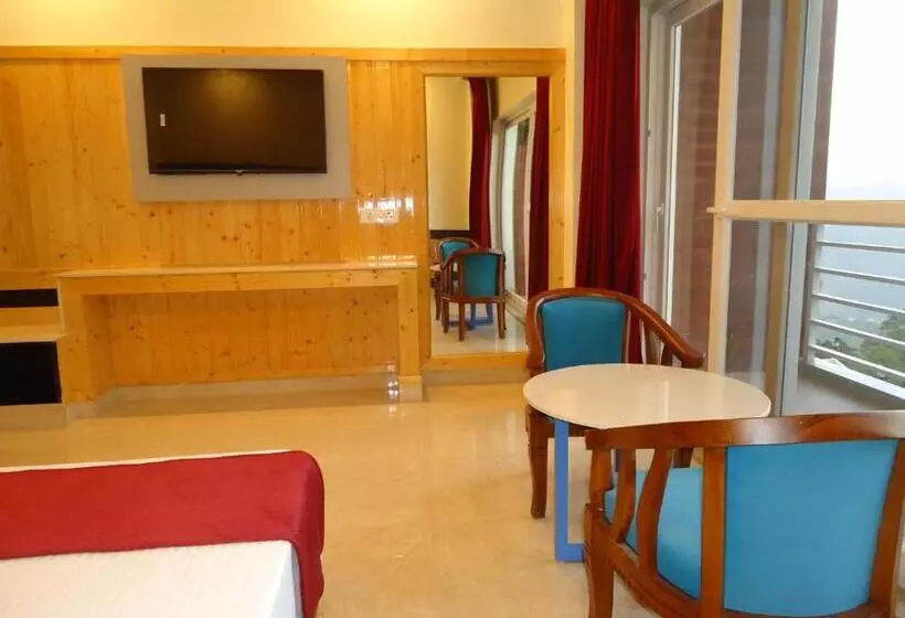 Aamiaismajoitus (B&B) Wonder Hill Kasauli