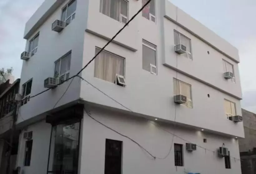 Hotelli Avexia Kanha Residency