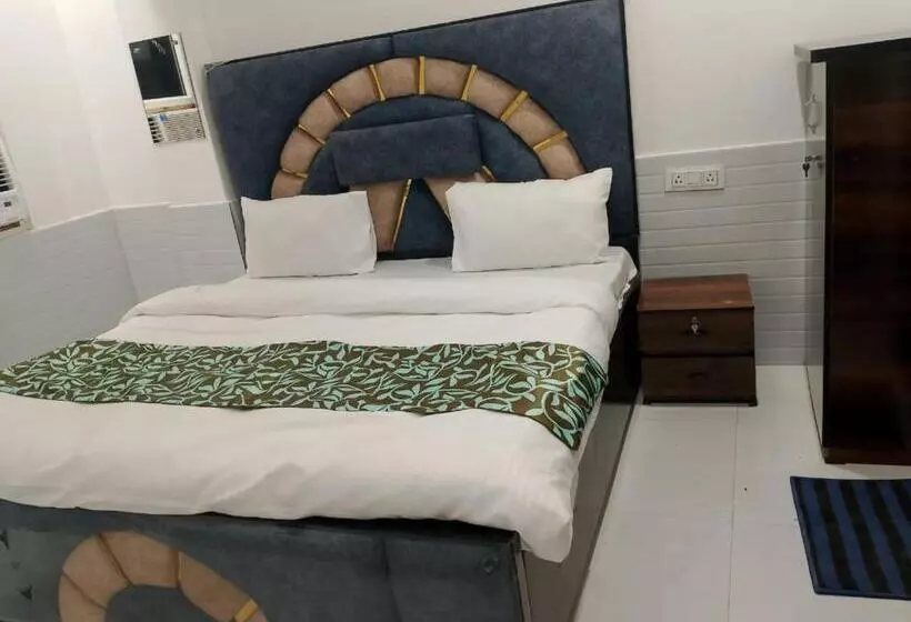 Hotelli Avexia Kanha Residency