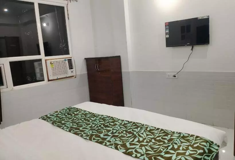 Hotelli Avexia Kanha Residency