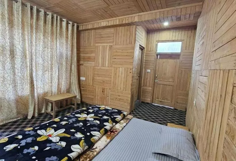 Hotelli Hillside Hideaway