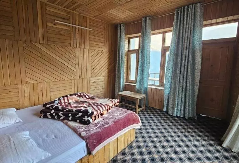 Hotelli Hillside Hideaway