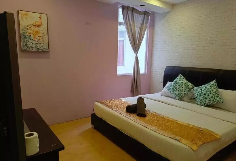 ホテル The Patioz Boutique