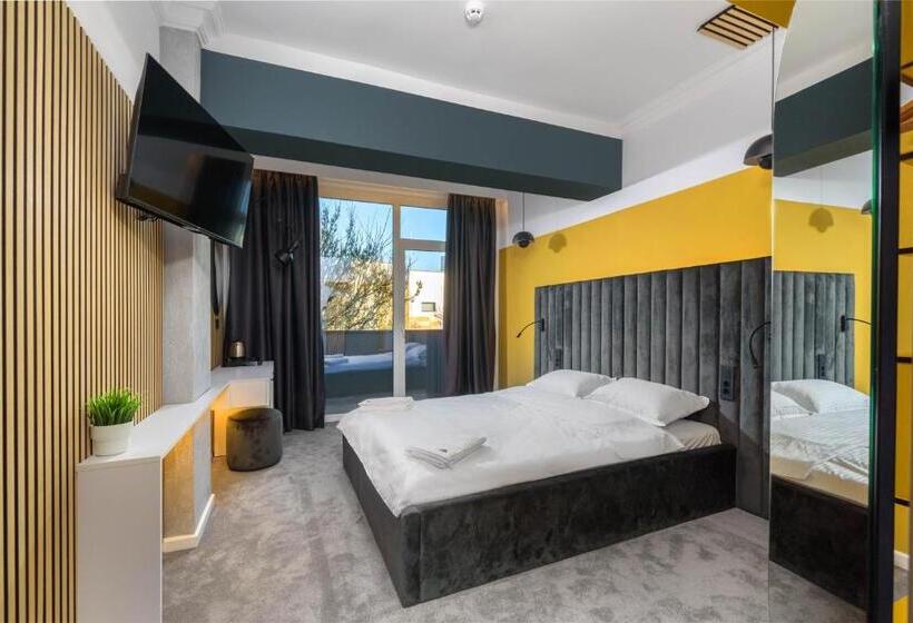 Отель Urban Budget