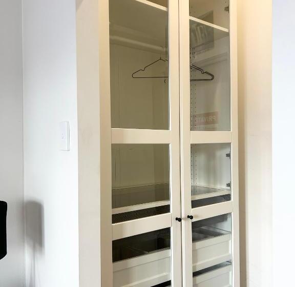 פנסיון 26 Gladstone Rd Highgate Hill