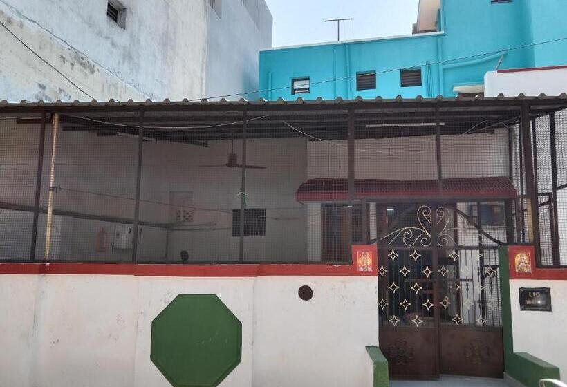 Majatalo Bava Guest House