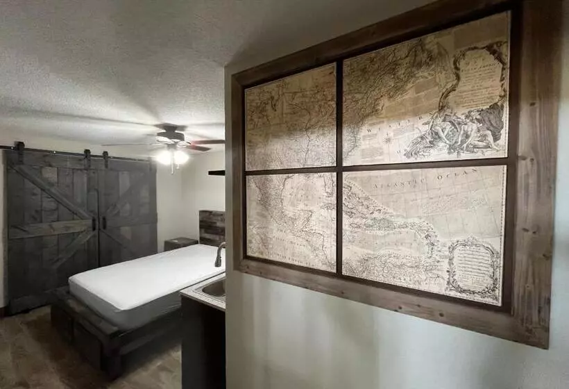 Majatalo Cozy Studio Apartment With Private Entrance And Patio