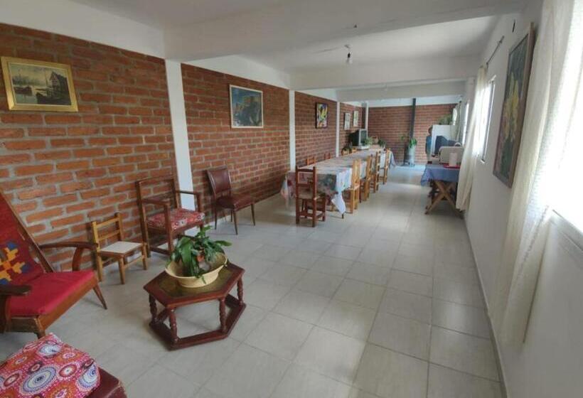 Pension Hospedaje Las Dalias