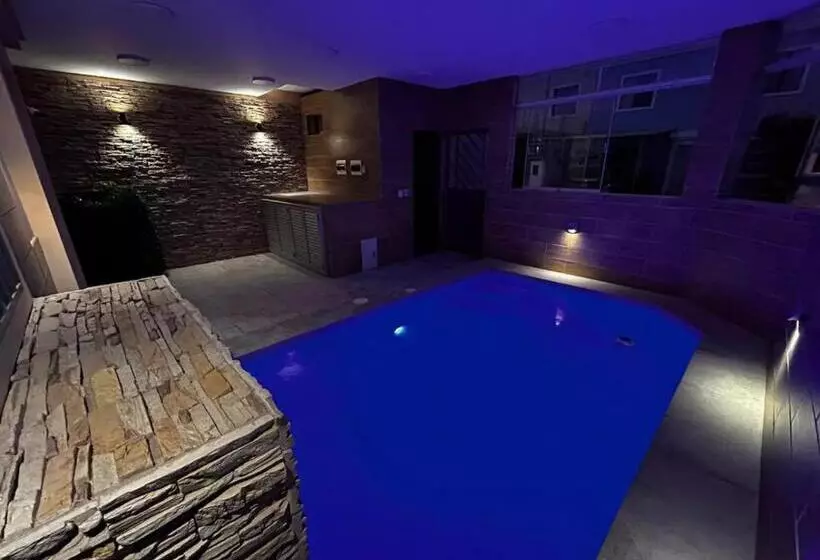 ペンション Piscina Temperada   10 Personas