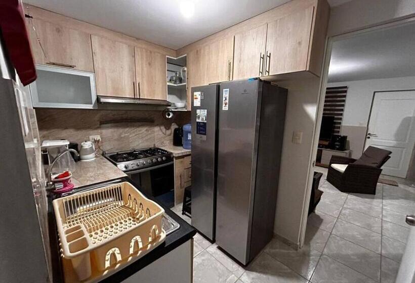 Pension Piscina Temperada   10 Personas