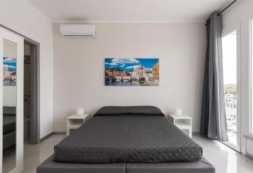 پانسیون Travelershome Ciampino Airport Guesthouse 600m To Airport