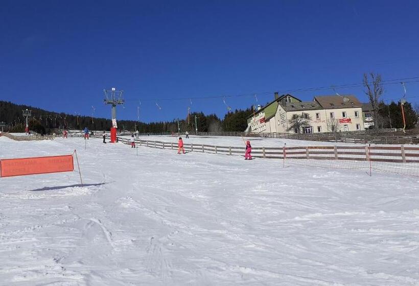 مبيت وإفطار Les Terrasses Du Verger